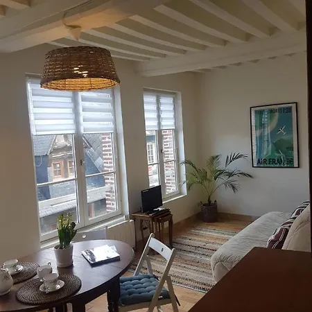 Le Petit Matelot Apartmán Honfleur
