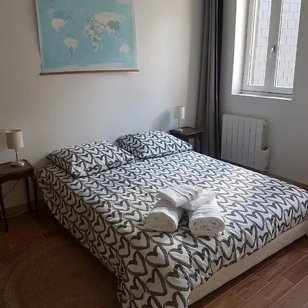 Le Petit Matelot أونفلور